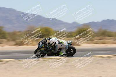 media/Apr-20-2025-CVMA (Sun) [[39090e8767]]/Race 9-Formula LW Twins Shootout/